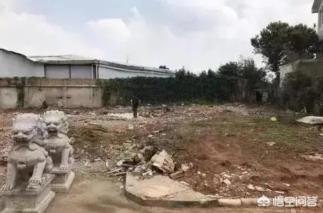 为拒绝法院执行拍卖,建德市“老赖”铲平了自家别墅, 你怎么看?