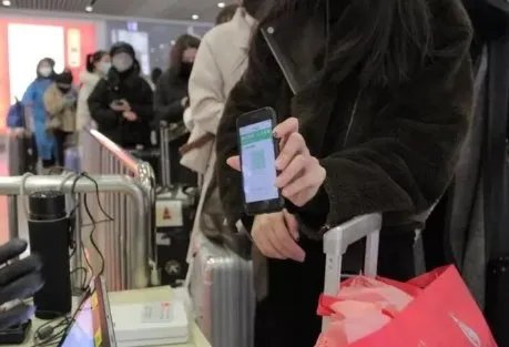 老年人健康码实际使用现状如何?大部分老年人都会使用吗?