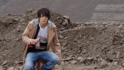 《假面骑士》build到底有多少梗?