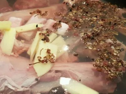 清汤火锅底料有怎样的做法?