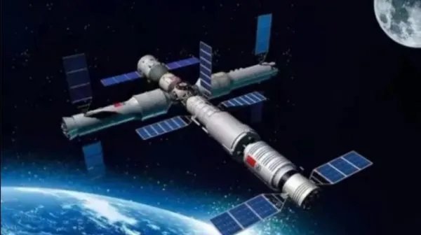 神舟十三号成功对接空间站,3名航天员将如何进入天和核心舱?