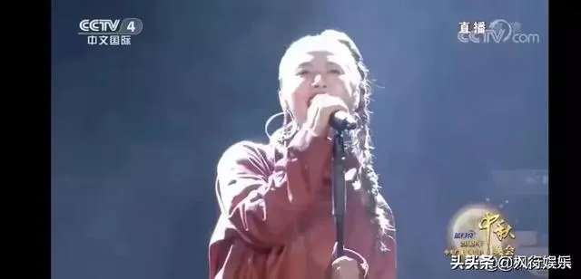 谭维维改编的摇滚《敢问路在何方》,为何大家反响如此强烈?