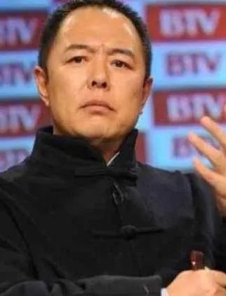张铁林现在的妻子是谁:张铁林谈感情现任老婆曝光