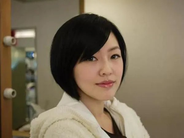 小S甩头发打到汪小菲脸上,她是不是故意的?