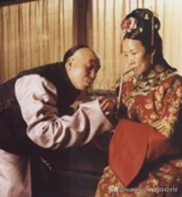 评价一下历史中的李莲英,他是一个什么样的人?