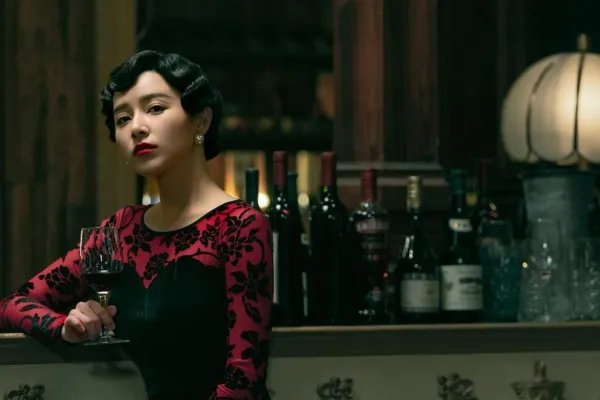 如何评价国产剧《谍战深海之惊蛰》?