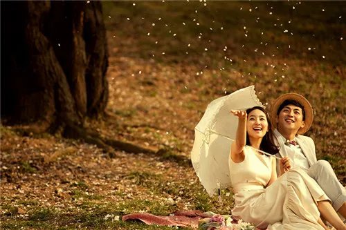 东莞婚纱照哪家好 怎么才能选到好的婚纱摄影