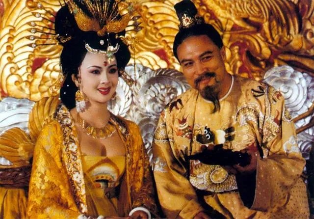 马苏在最新一期《国家宝藏》扮杨贵妃惊艳四座,哪些女明星扮过杨贵妃?