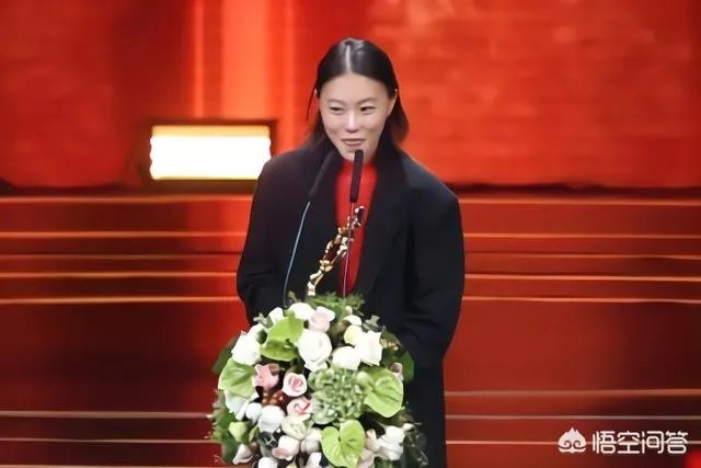 窦靖童荣获第九届北京电影节天坛奖最佳女配角奖，你觉得适合吗？