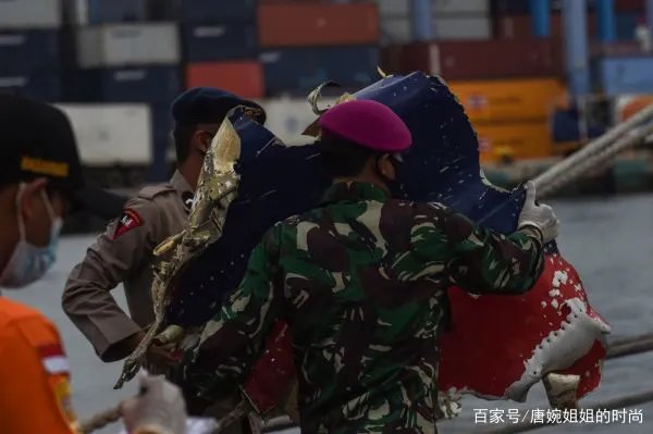 印尼交通部长透露“客机坠毁细节”，在坠毁前到底发生了什么？