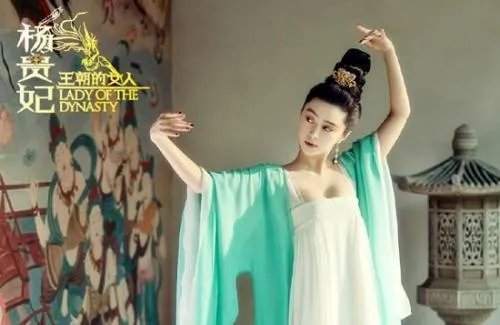 马苏在最新一期《国家宝藏》扮杨贵妃惊艳四座,哪些女明星扮过杨贵妃?
