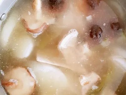 清汤火锅底料有怎样的做法?