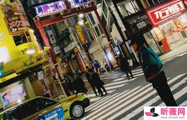 马伯骞孔雪儿分手了吗 孔雪儿黑历史遭扒多到惊人