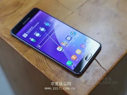 性能强悍流畅3G运存 三星A7108售2099