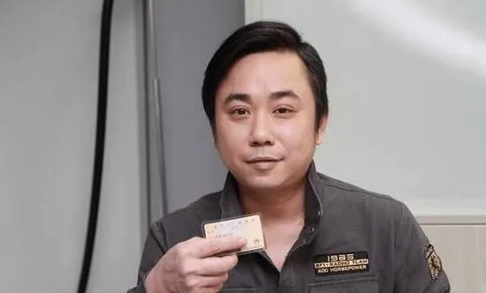 小彬彬又离婚了吗?