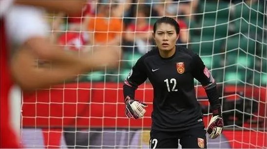 如何评价中国女足门将王飞加盟拜仁女队？