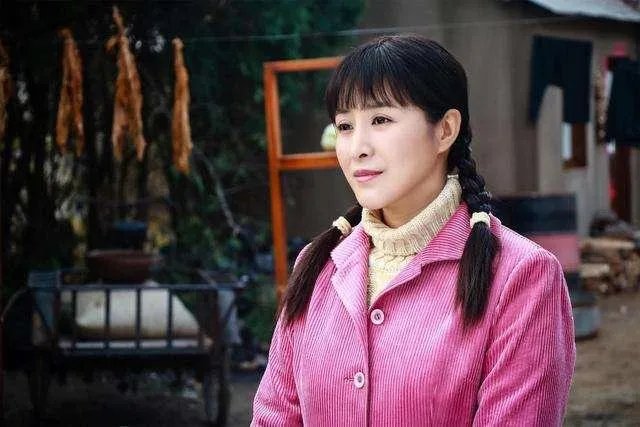 如何评价电视剧《我哥我嫂》?