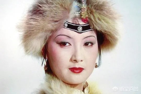 丹凤眼明星