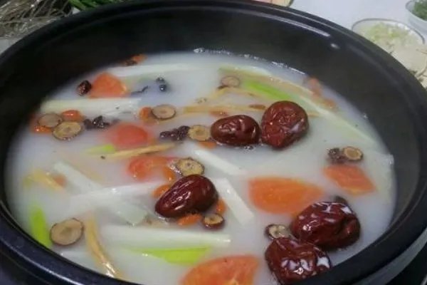 清汤火锅底料有怎样的做法?