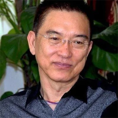 范鸿轩的老婆图片没在荧屏出现过  公孙策扮演者结婚没