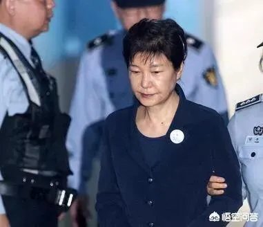 如何看待朴槿惠明确表示拒绝审判过程被电视直播?