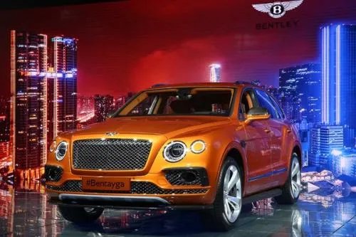 宾利添越这样的豪华SUV，都是哪些人群在使用？