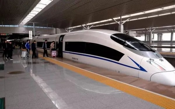 30岁工程师花式逃票480次省下两万,反映出铁路安检部门的哪些漏洞?