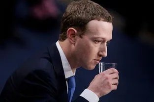 扎克伯格就万人被裁视频致歉,他究竟做错了什么?