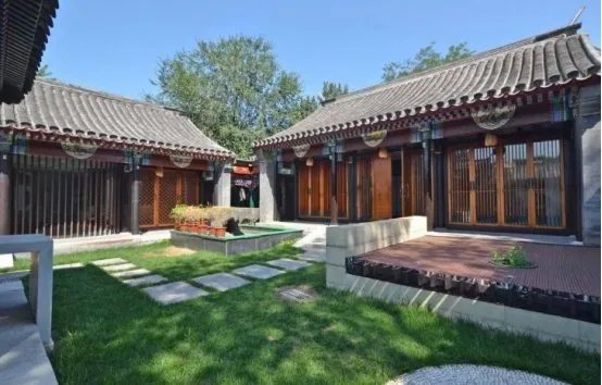 拥有北京四合院的三位明星,除了成龙,你还想到了谁?