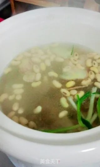 黄豆炖猪蹄
