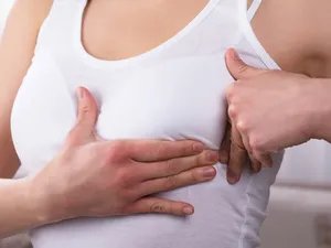 乳房