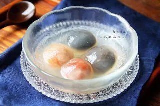 晶莹剔透的【水晶汤圆】